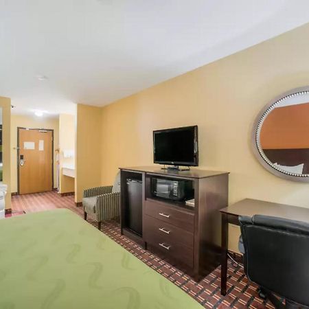 Quality Inn O'Fallon Il - St Louis Eksteriør bilde