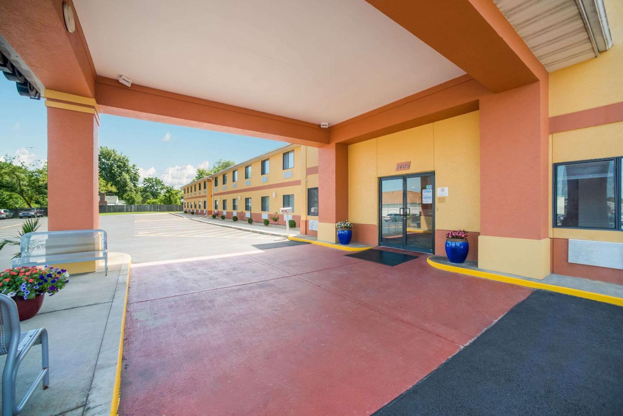 Quality Inn O'Fallon Il - St Louis Eksteriør bilde